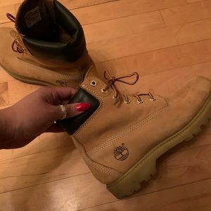 Timberland Boots size 7.5 M